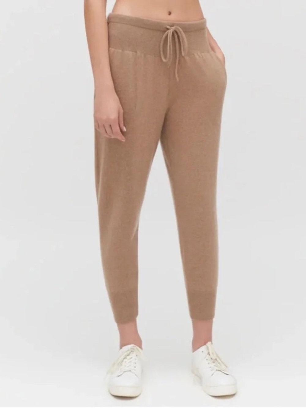 Cuyana Cashmere Tapered Pant‎